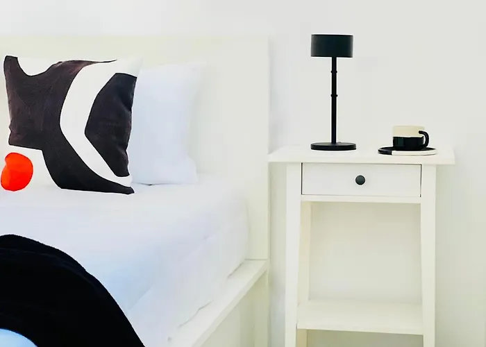 Canaryislandshost L Marea * بويرتو ذيل كارمين